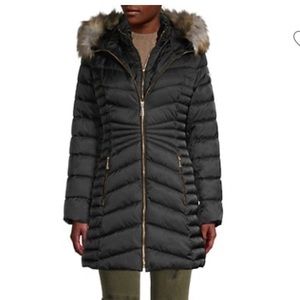 Laundry by Shelli Segal
Faux Fur-Trim Longline Puffer Jacket